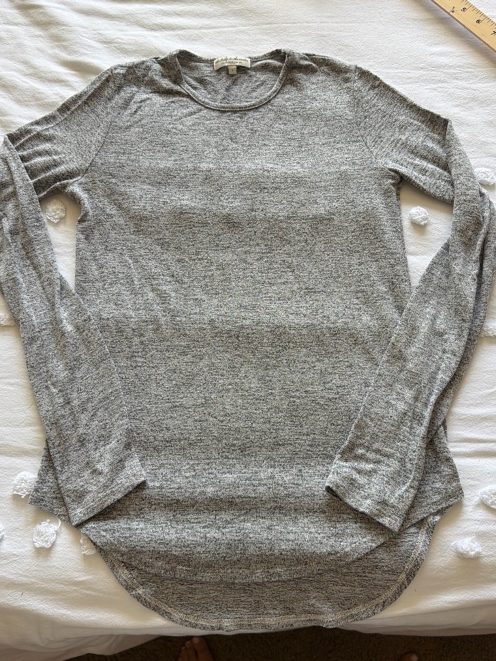 The Lady and The Sailor Light Gray Women’s Long-Sleeve Crewneck Sweater